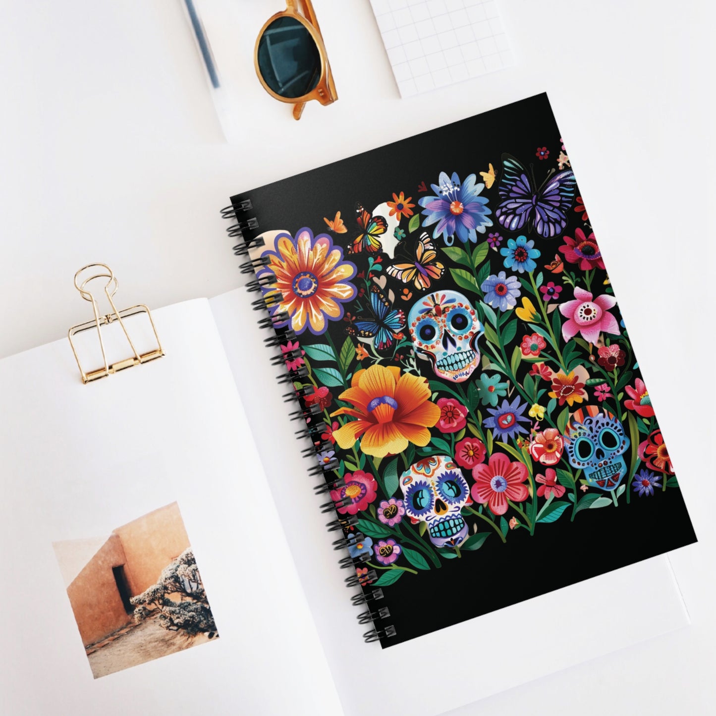 Garden: Spiral Notebook - Ruled Line
